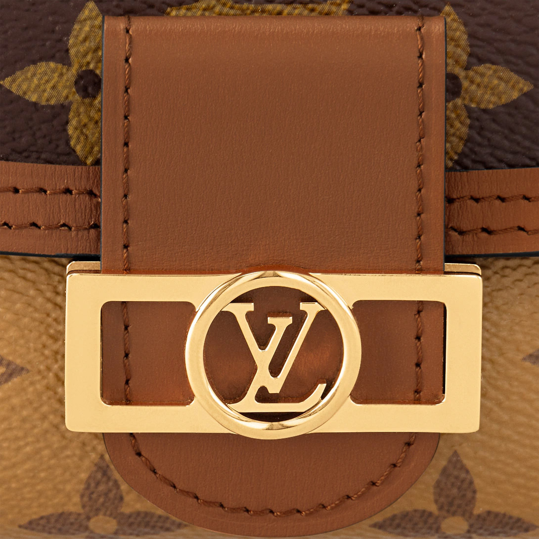 Dauphine Compact Wallet M68725