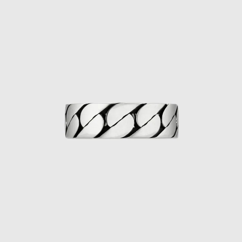 WIDE INTERLOCKING RING