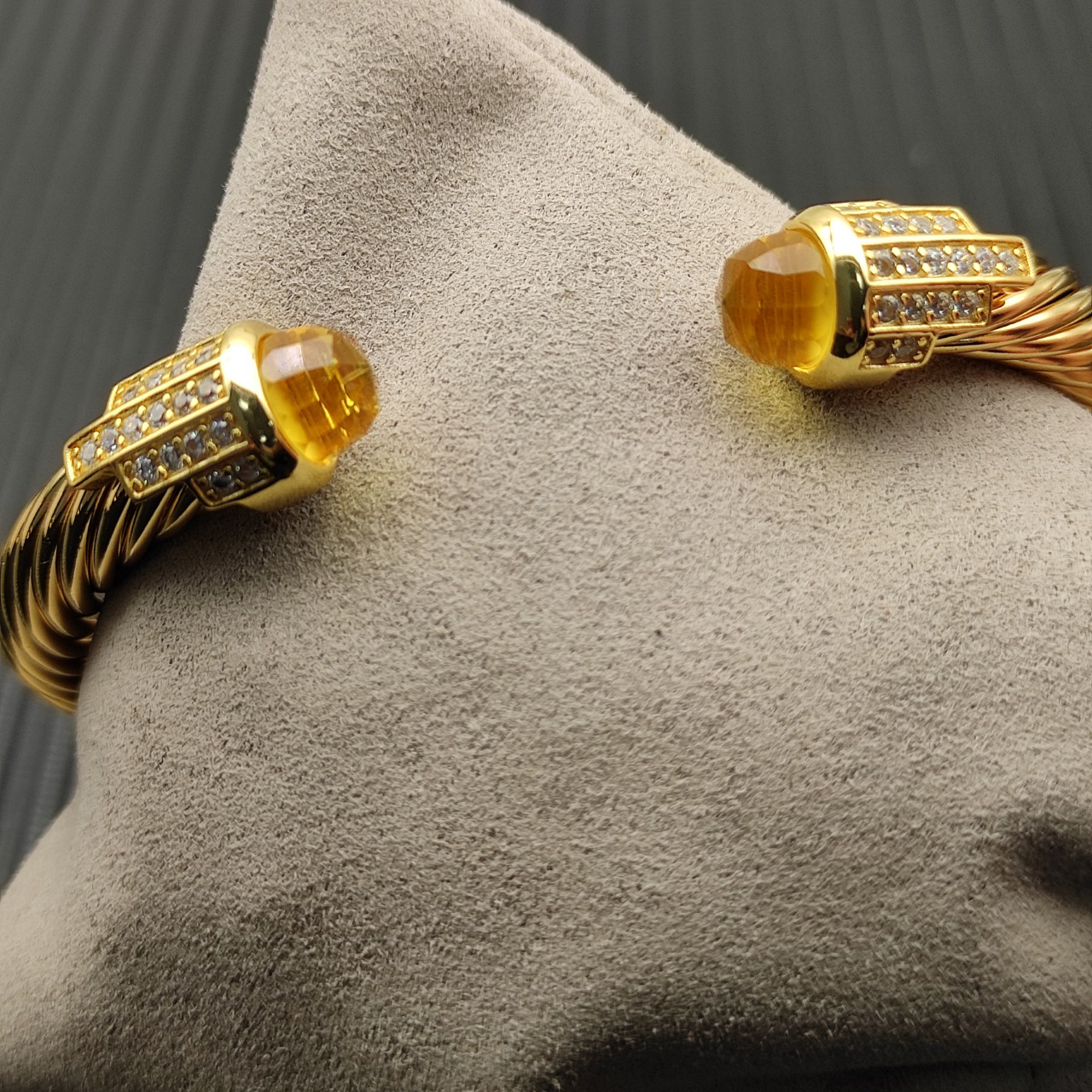 7mm Cable Bracelet with Yellow & Diamond Accents