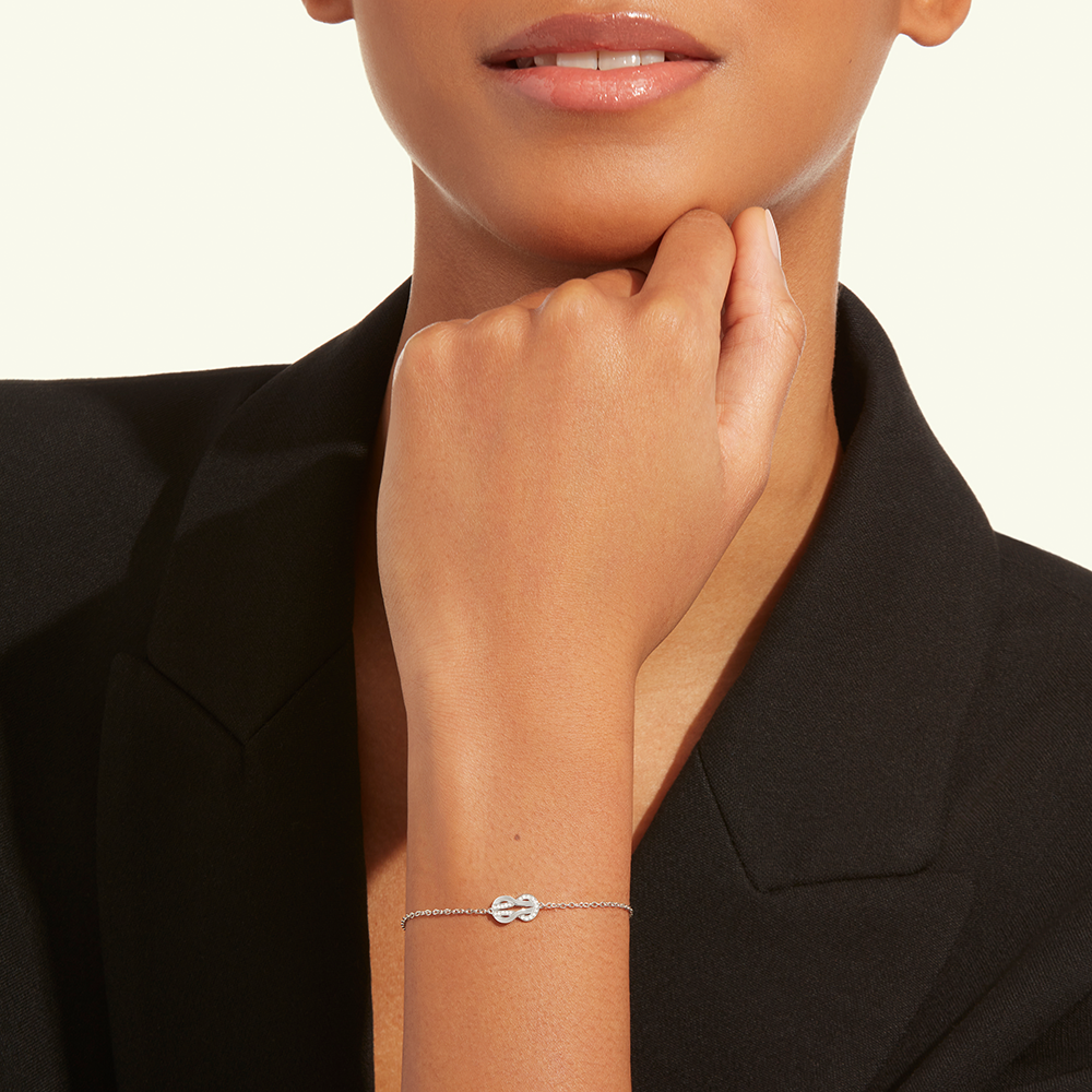 CHANCE INFINIE BRACELET 18K WHITE GOLD AND DIAMONDS SMALL MODEL