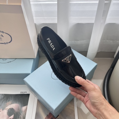 Monolith Lug Sole Loafer