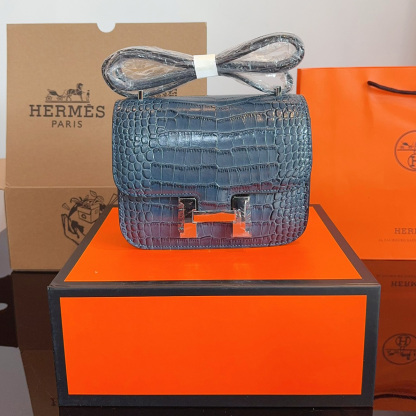 Constance Mini 18 Bag