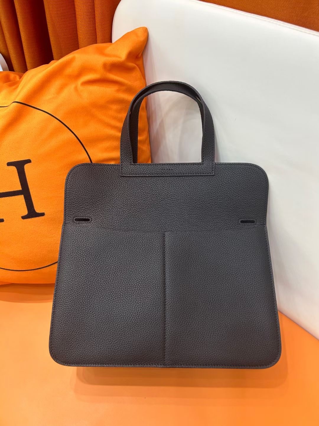 Herthtmes  Taurillon Clemence Verso Halzan  31