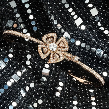 BVLthtGARI ROSE GOLD DIAMOND FIOREVER BRACELET
