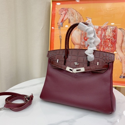 Herthtmes Togo Matte Alligator Birkin Touch 25/30 Gold