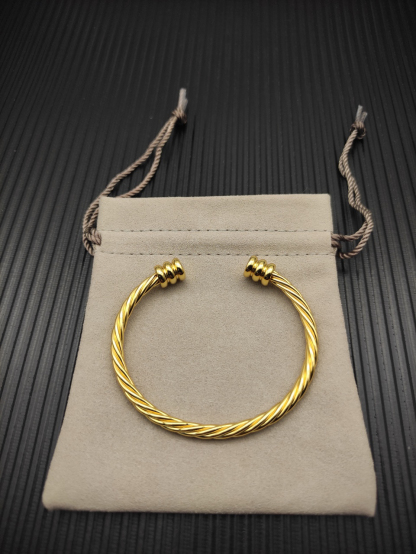 4mm Cable Classic Bracelet with Gold