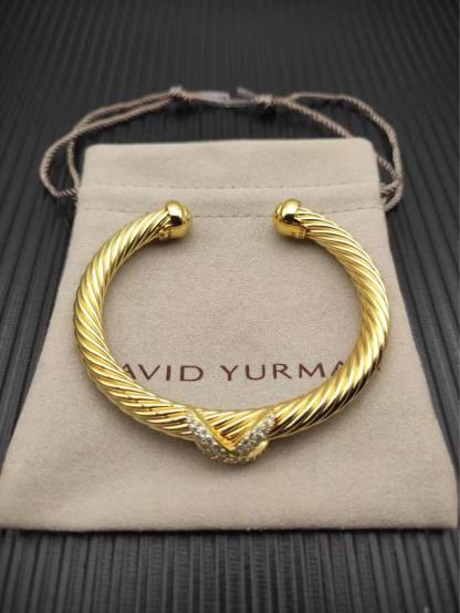 X Classic Cable Station Bracelet in Sterling gold with Diamonds，7mm