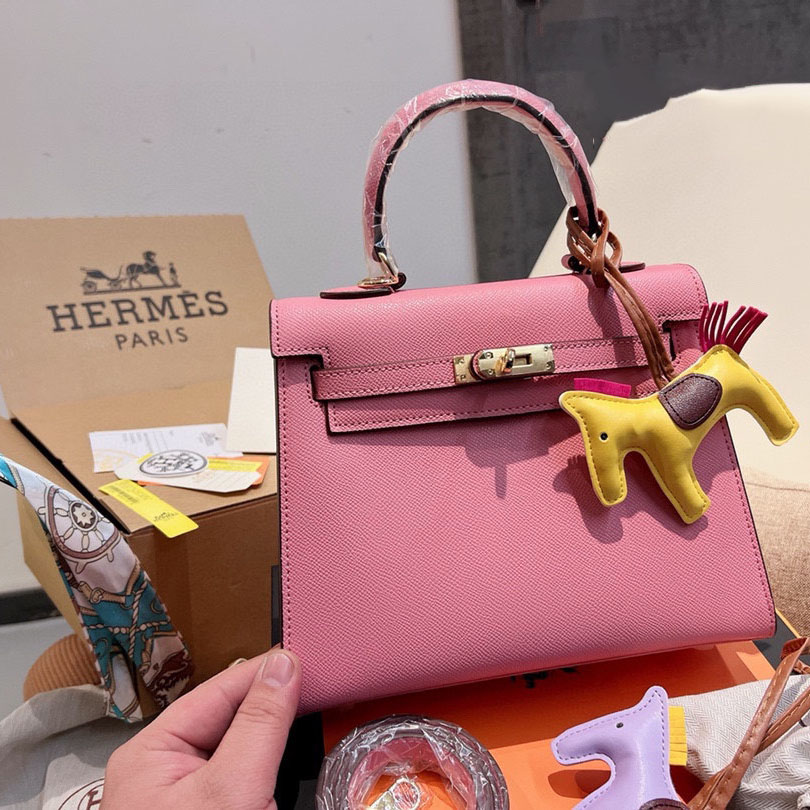 Kelly 25 Sellier Bag Gold Epsom Leather with Gold Hardware