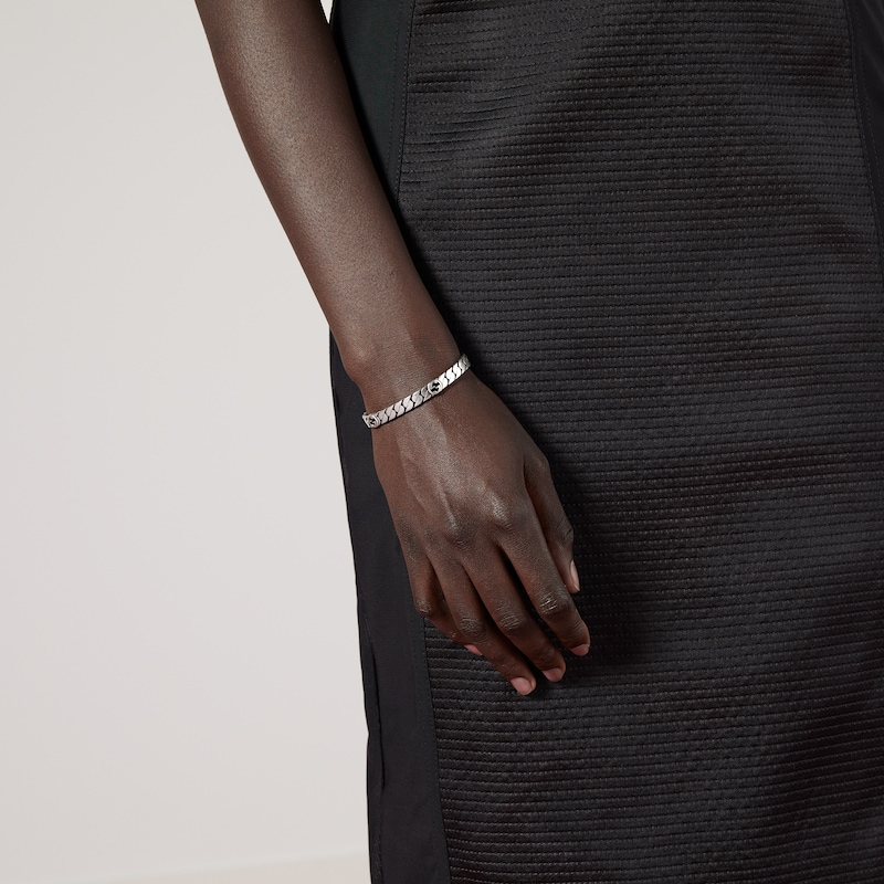 INTERLOCKING BRACELET