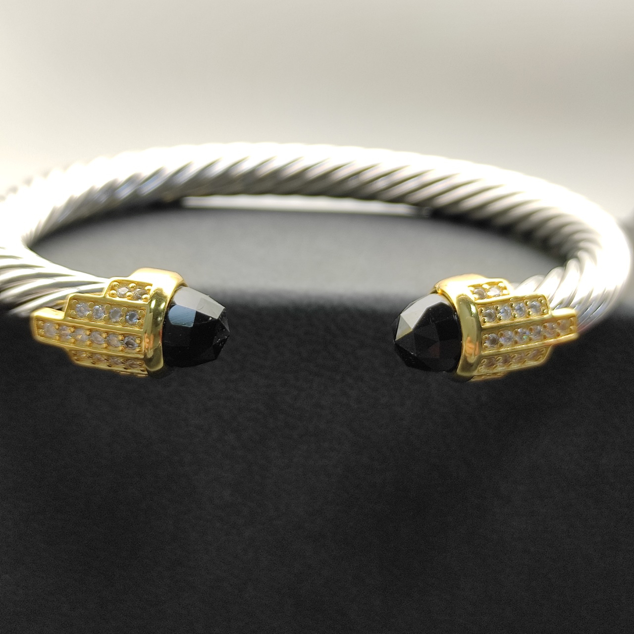 7mm Cable Bracelet with Black & Diamond Accents – Gold Cap