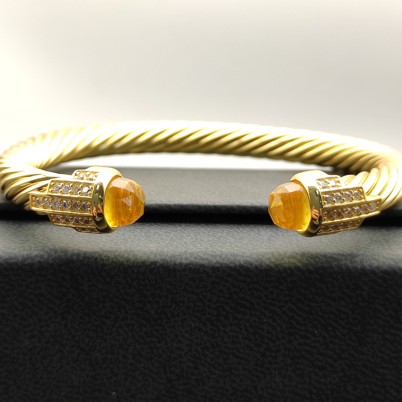 7mm Cable Bracelet with Yellow & Diamond Accents