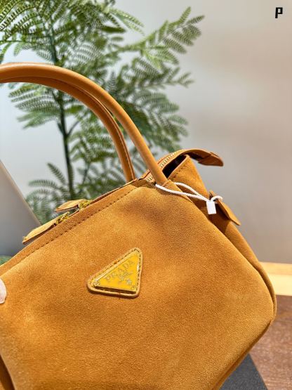 Medium suede shoulder bag