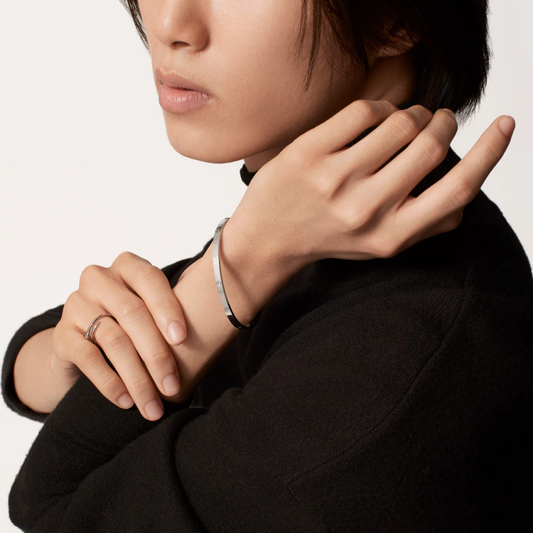 TANK MUST SOLARBEAT™ WATCH &LOVE BRACELET, SMALL MODEL