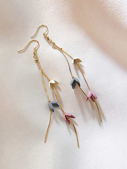 Flower & Metal Tassel Drop Earrings