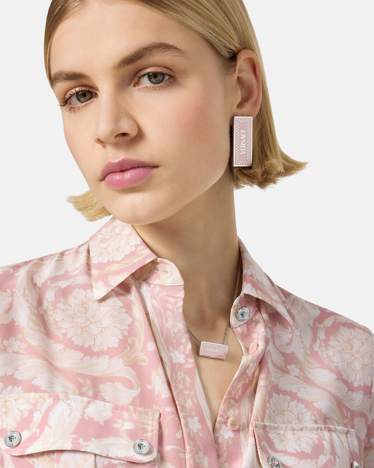 Small '90s Vintage Logo Necklace