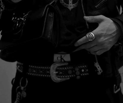 OVAL STAR RING – ClASSIC