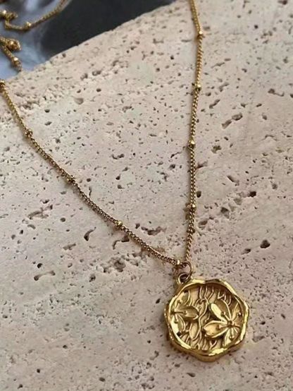 1pc Round Plate Peach Blossom Imprint Pendant Necklace Non-Fading