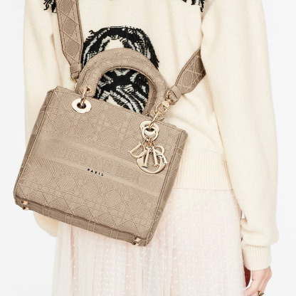 MEDIUM LADY D-LITE BAG