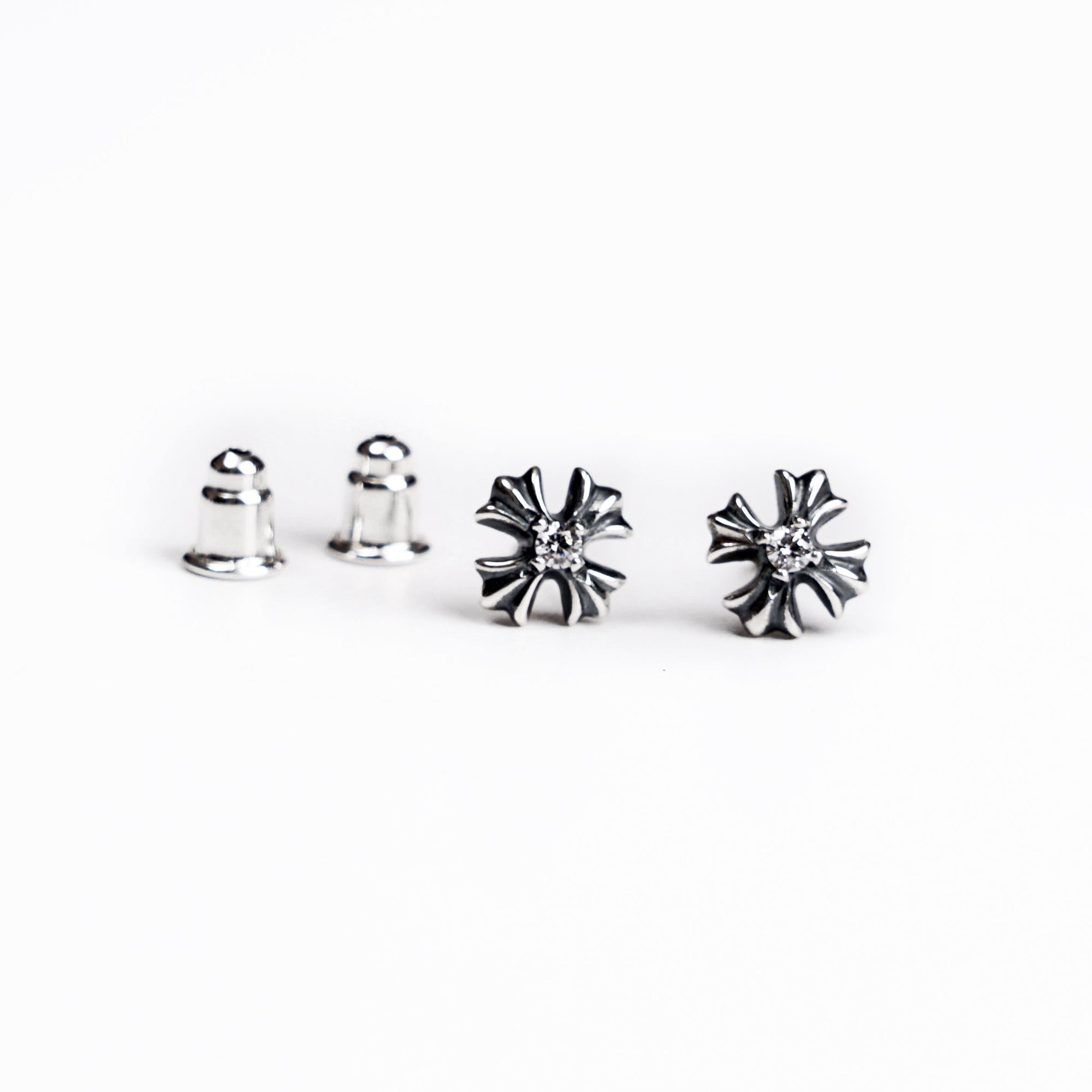 CH PLUS STUD EARRINGS WITH DIAMONDS