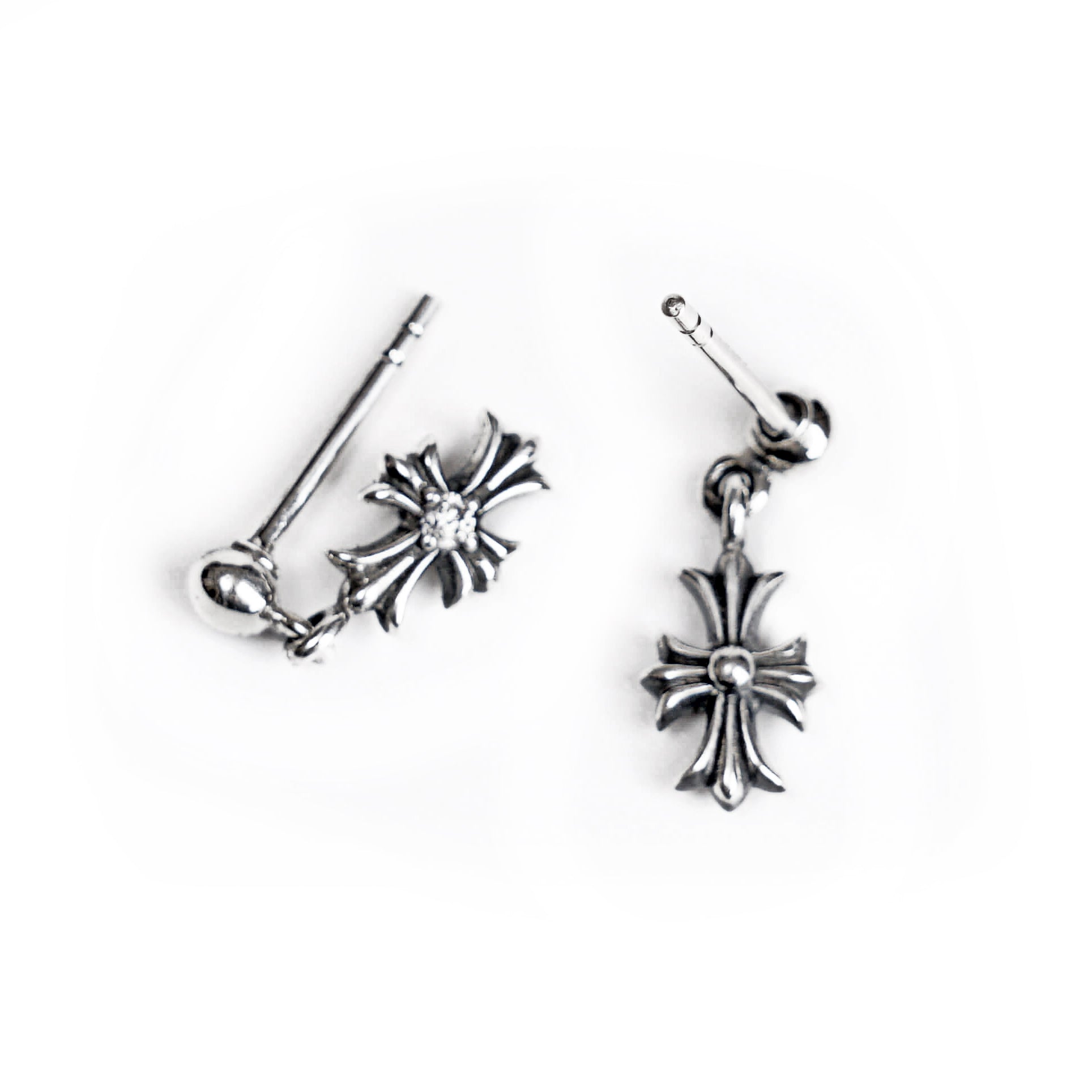 TINY E CH PLUS DROP EARRINGS WITH DIAMONDS