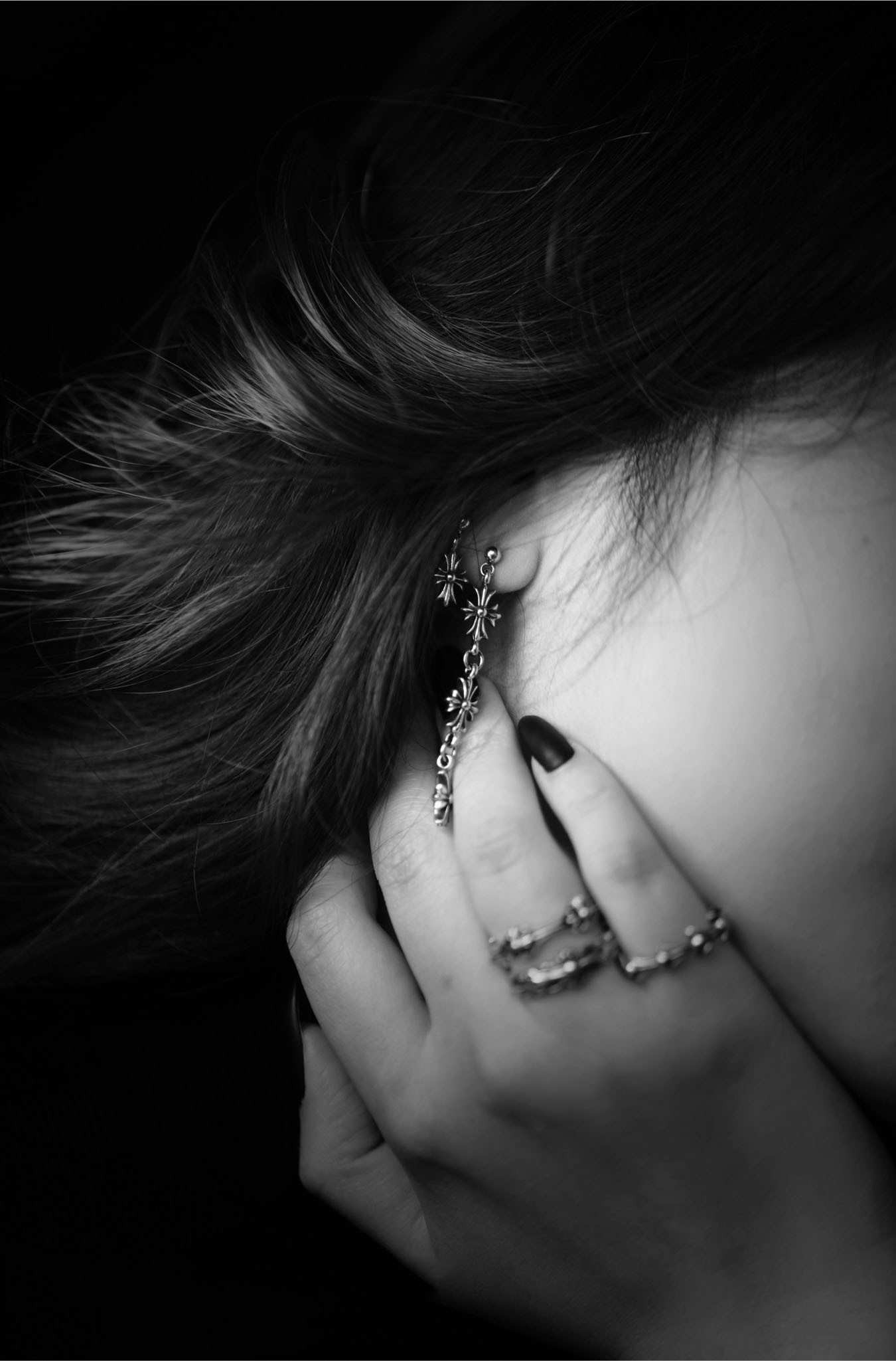 TINY E CH PLUS DROP EARRINGS