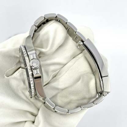 Submariner No Date 41, Stainless Steel, Black dial, 124060-0001, Unworn 2024