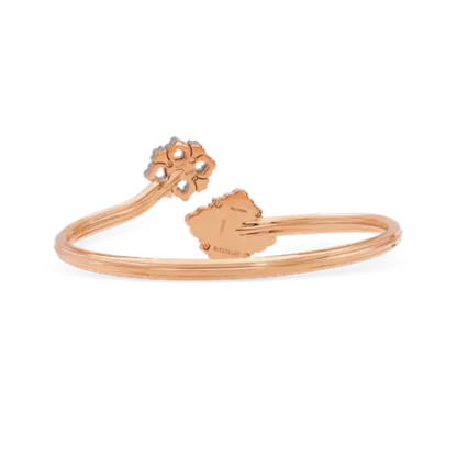 OPERA TULLE PINK AND WHITE GOLD BRACELET WITH ONYX