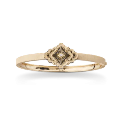 OPERA TULLE YELLOW GOLD BRACELET WITH ONYX AND CENTRAL DIAMOND