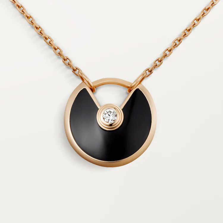 AMULETTE DE CARTIER NECKLACE