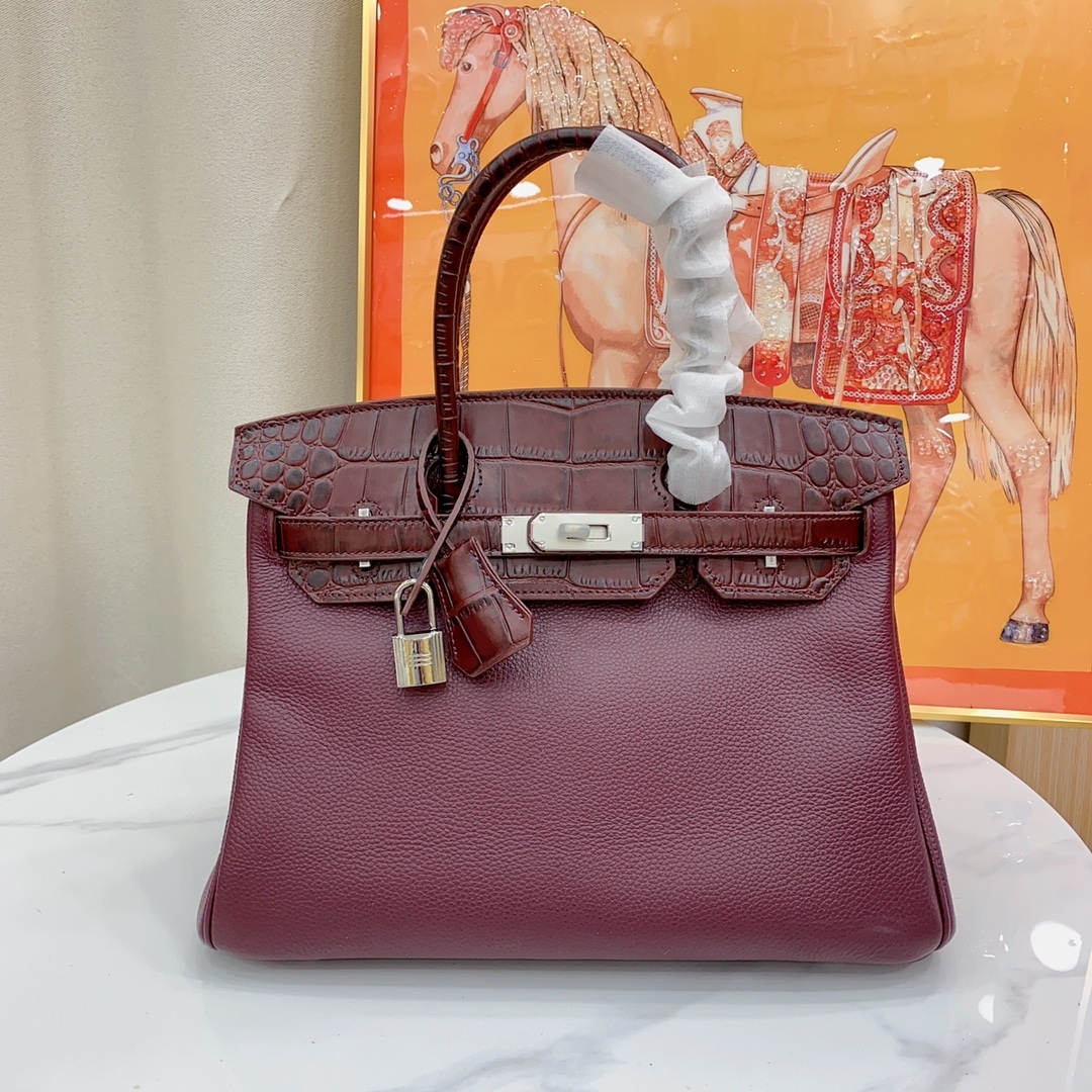 Herthtmes Togo Matte Alligator Birkin Touch 25/30 Gold