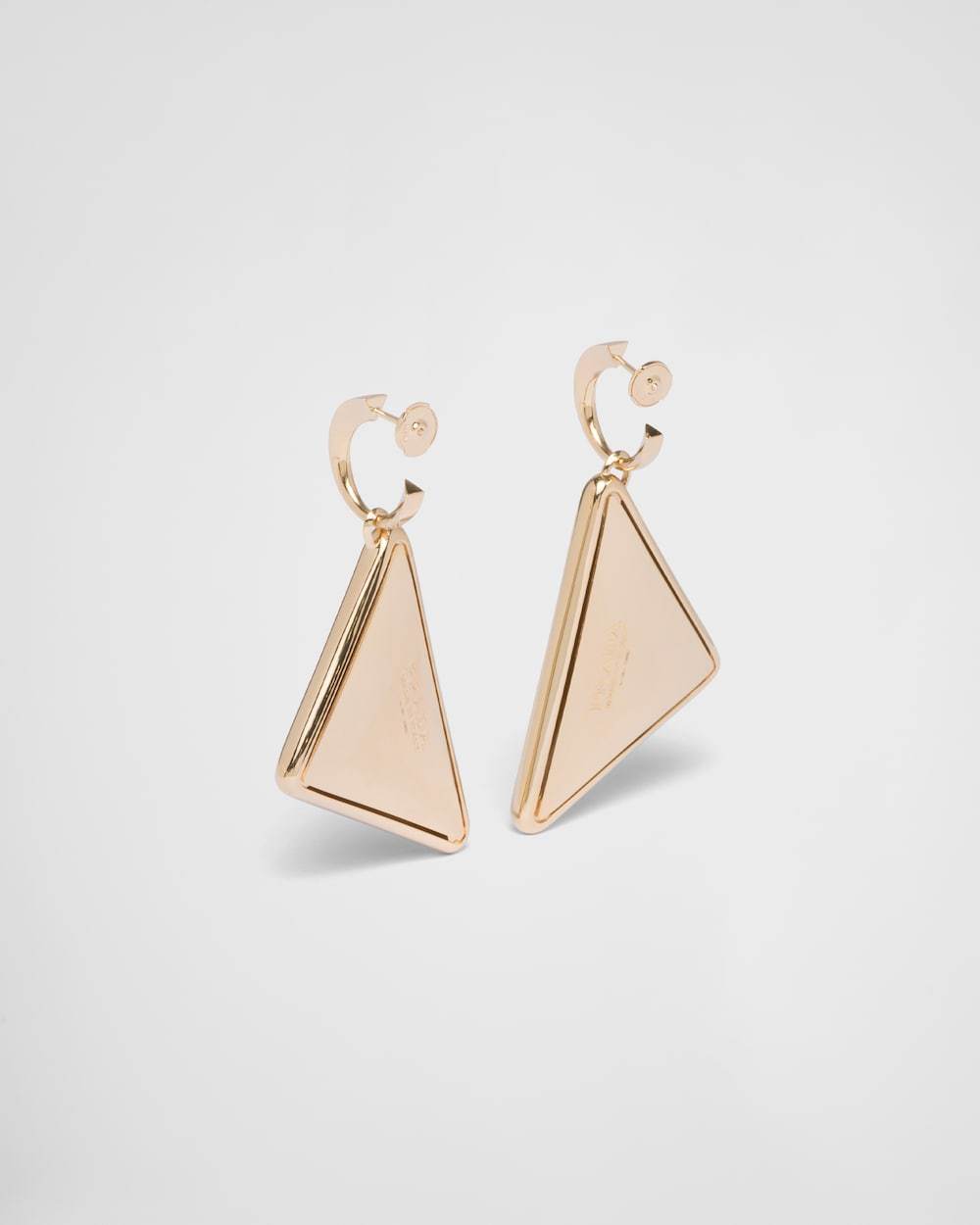 Eternal Gold medium drop earrings in yellow gold