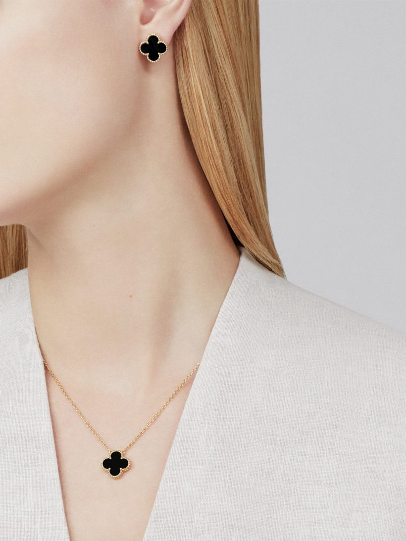 Vintage Alhambra earrings