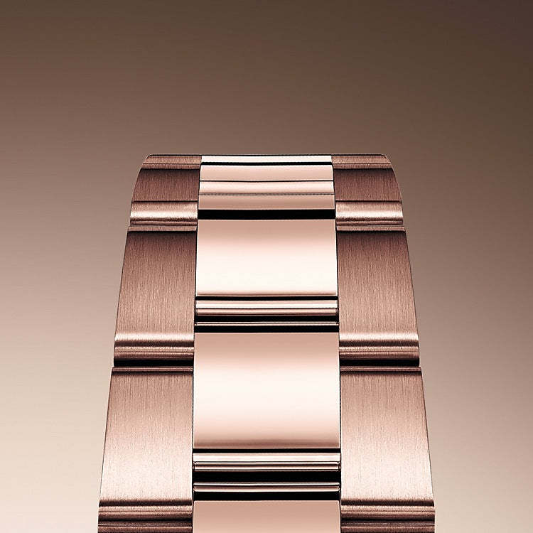 GMT-Master II Rootbeer, 18k Everose gold, 40mm, Ref# 126715chnr-0001