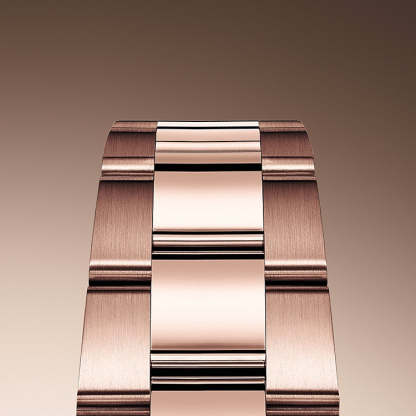 GMT-Master II Rootbeer, 18k Everose gold, 40mm, Ref# 126715chnr-0001