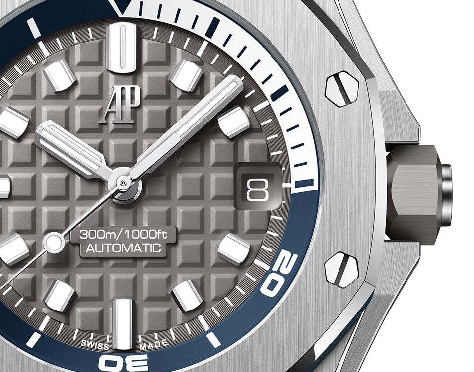 Royal Oak Offshore DIVER Ref# 15720ST.OO.A009CA.01