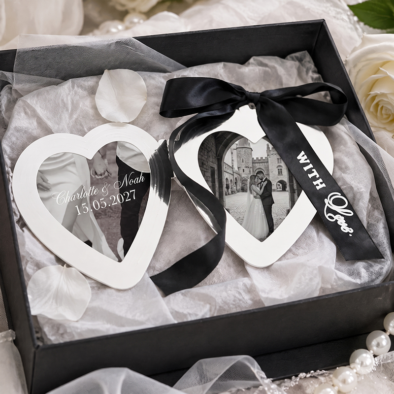 Personalized Heart-Shaped Wedding Photo Album – Custom Couple Names, Date & Photo Keepsake