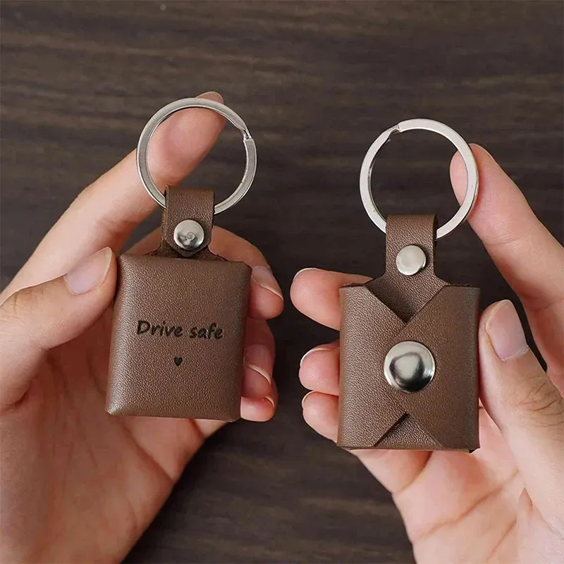 Personalized Leather Photo Key Holder – Custom Name & Photo Keychain Gift