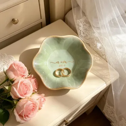 Personalized Ceramic Engagement Ring Dish – Custom Initials, Date & Message Jewelry Tray