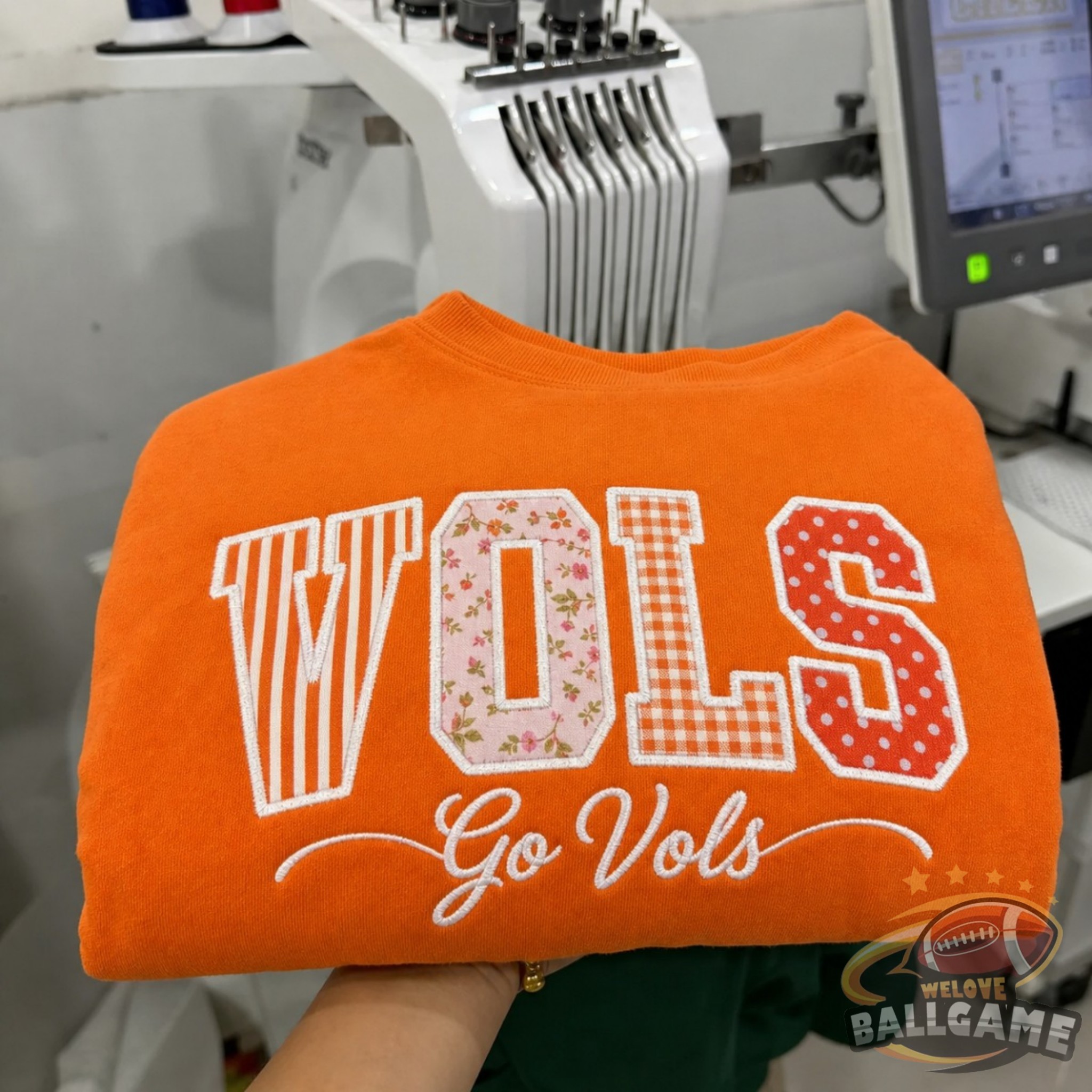 Custom Tennessee Patchwork Fabric Embroidered Sweatshirt Team and School Name Applique Varsity Letters