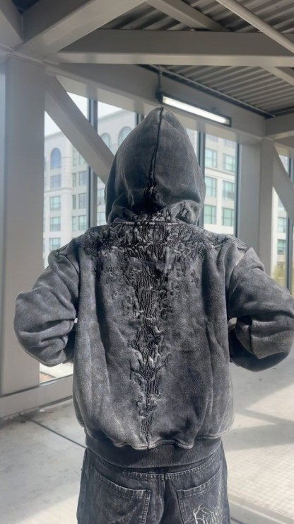 Embroidered  hoodie（BUY 2 FREE SHIPPING）