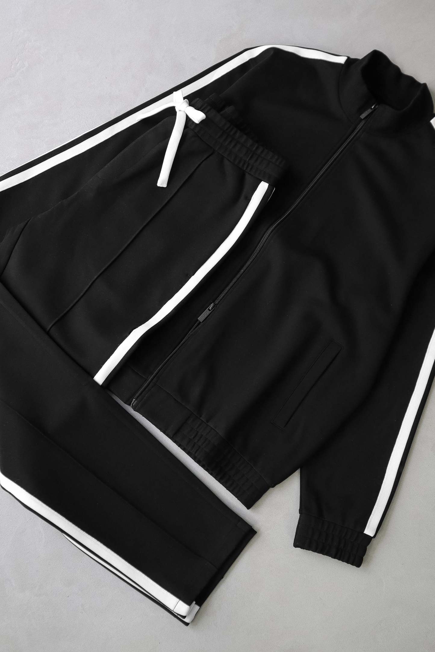THE TAPE TRACK TARCKSUIT (Buy 2 free shipping)