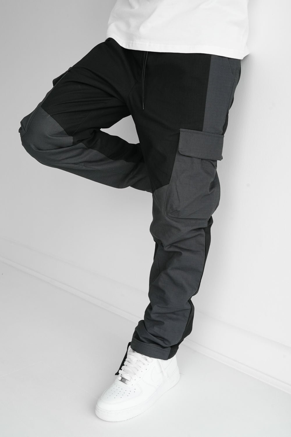 Terrain Panel Cargo Pants  (Buy 2 free shipping)
