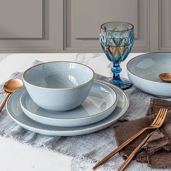 over&bthtack Options 16-piece Dinnerware Set