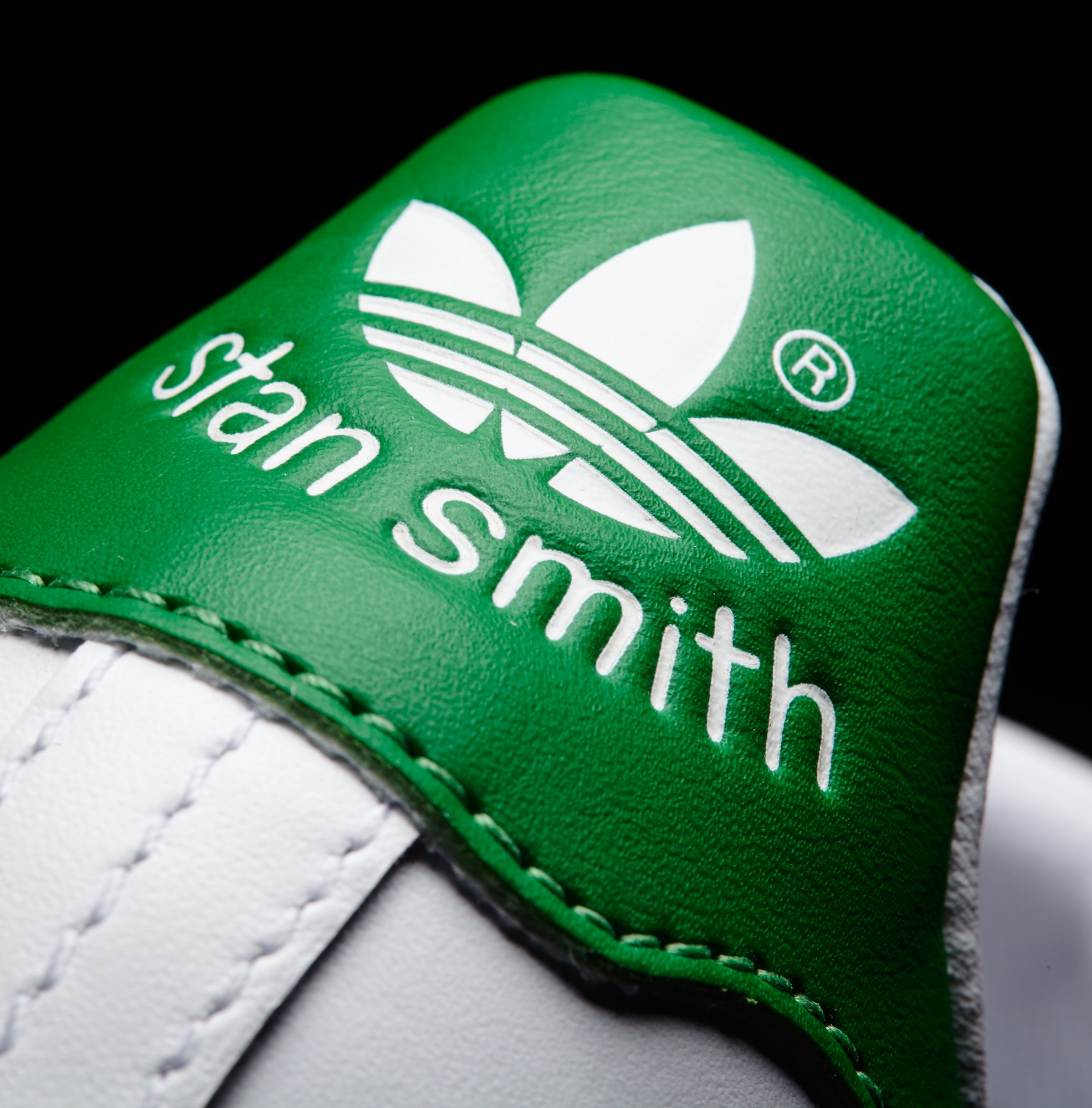 adidas Originals Women's Stan Smith Shoes - White/Green - View 6