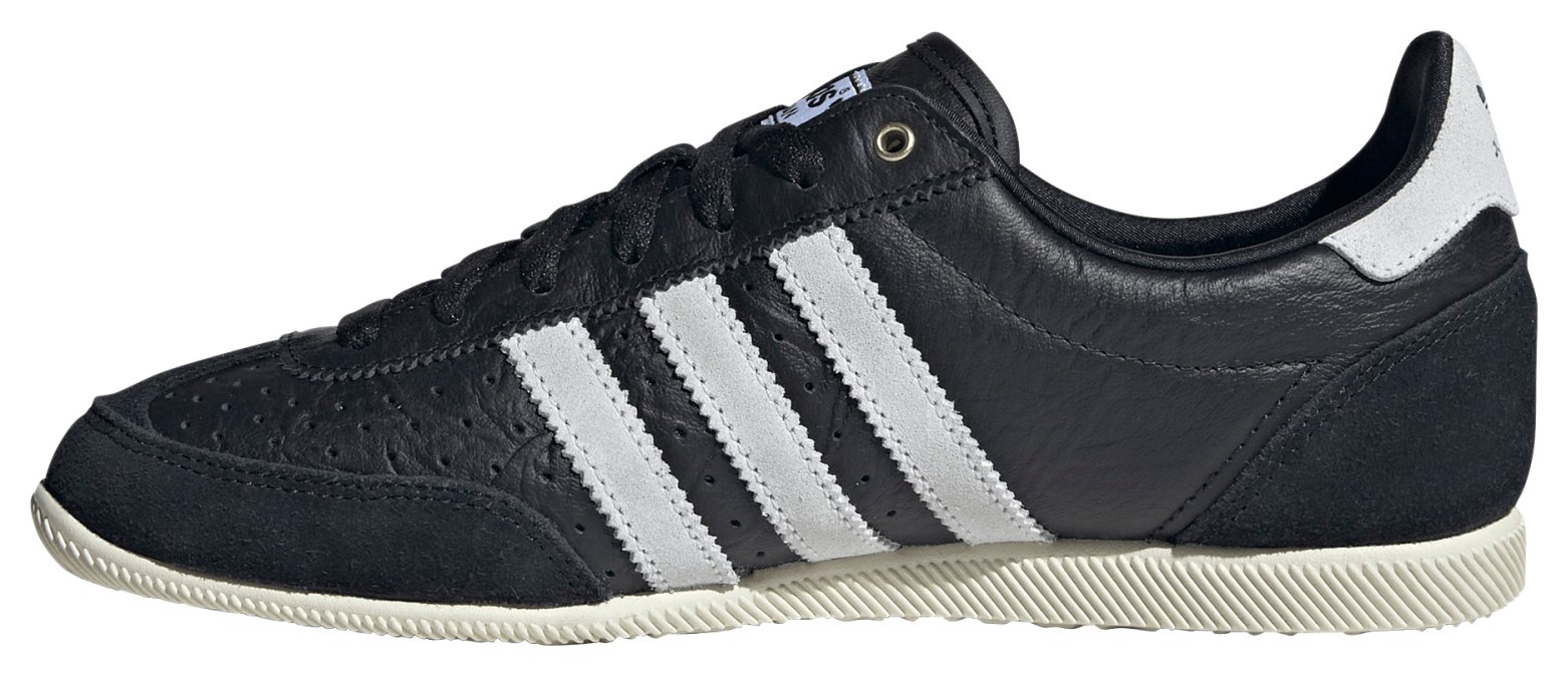 adidas Women's Japan Shoes - Core Black/Ftwr White/Gold Met - View 4