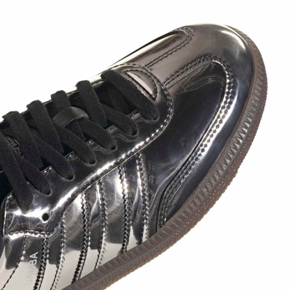 adidas Women's Samba OG Shoes - Chrome Black/Gum5 - View 8