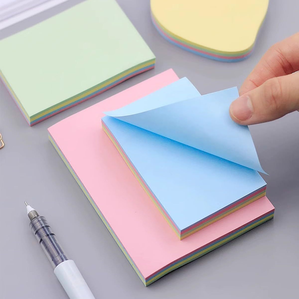 Sticky Notes 600 Sheets Cute Shapes (6 Shapes x 100 Sheets Each) Self Adhesive for Reminders, Notes, School, Study, Office Organizing Memo Meetings Pad Multicolors