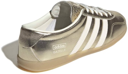 adidas Originals Women's Gazelle Lo Pro Shoes - Gold Mtlc/Off White/Gum 3 - View 5