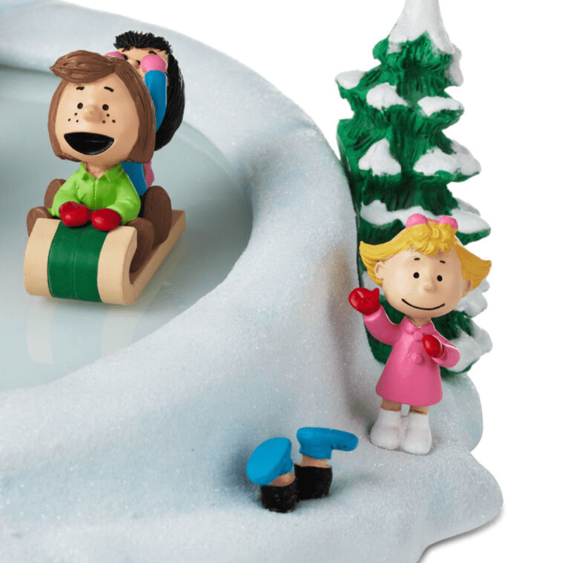 Peathtnuts® Gang Sledthtding Musical Tabletop Figurine With Motion