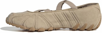 adidas Ghost Sprint Ballet Shoes - Magic Beige/Gum 3 - View 4